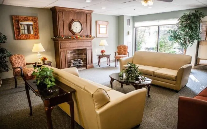 920 John R Road Troy, MI 48083