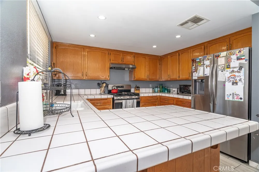 24931 Heil Drive Moreno Valley, CA 92553