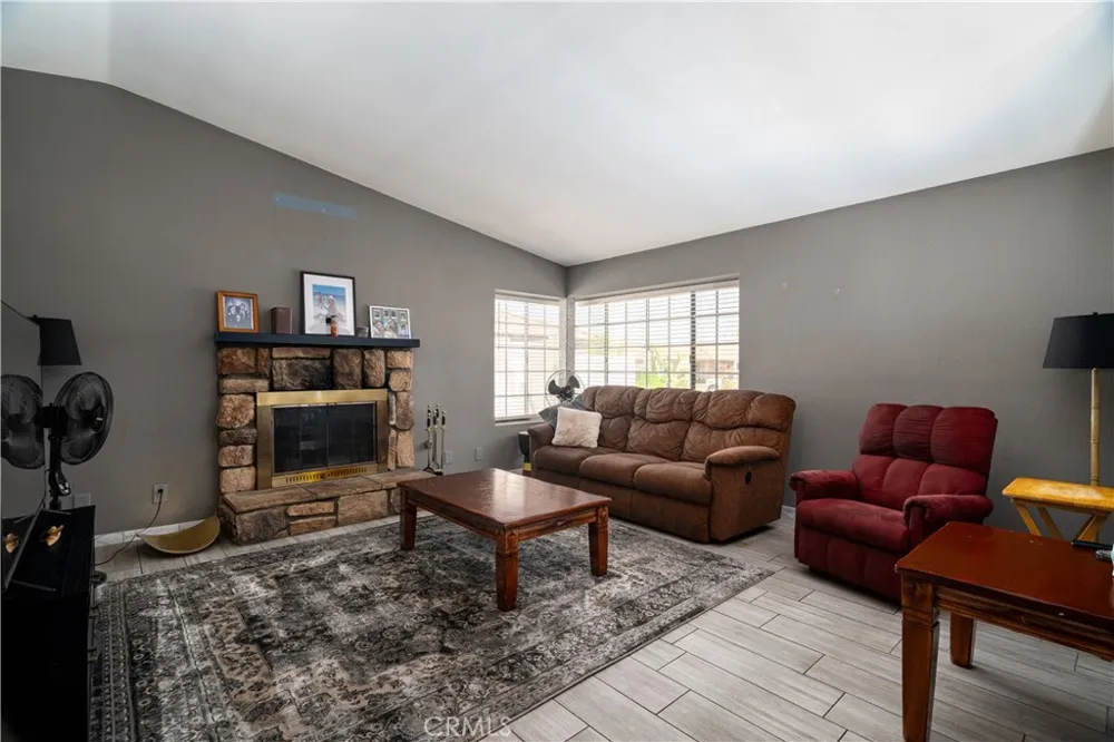 24931 Heil Drive Moreno Valley, CA 92553