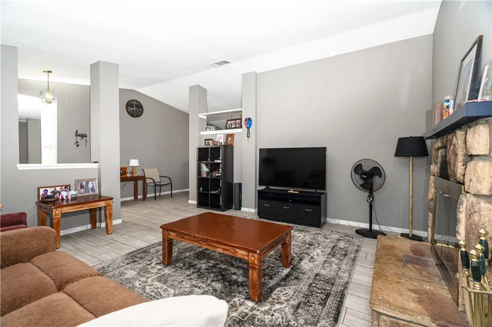 24931 Heil Drive Moreno Valley, CA 92553