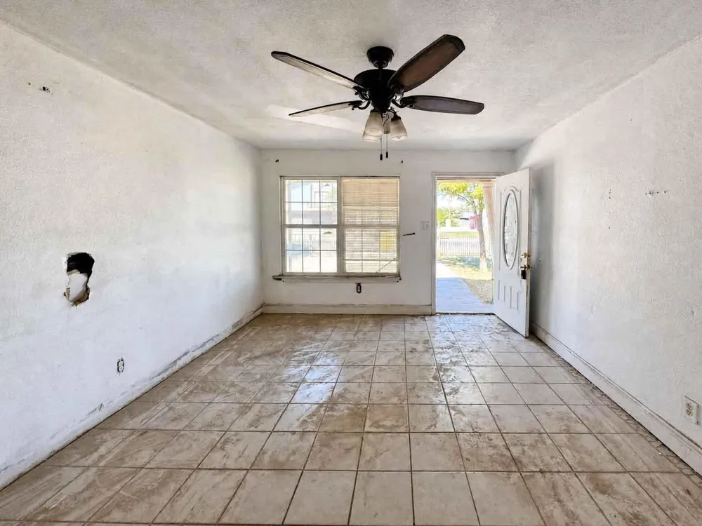 1208 Oak Avenue Odessa, TX 79763