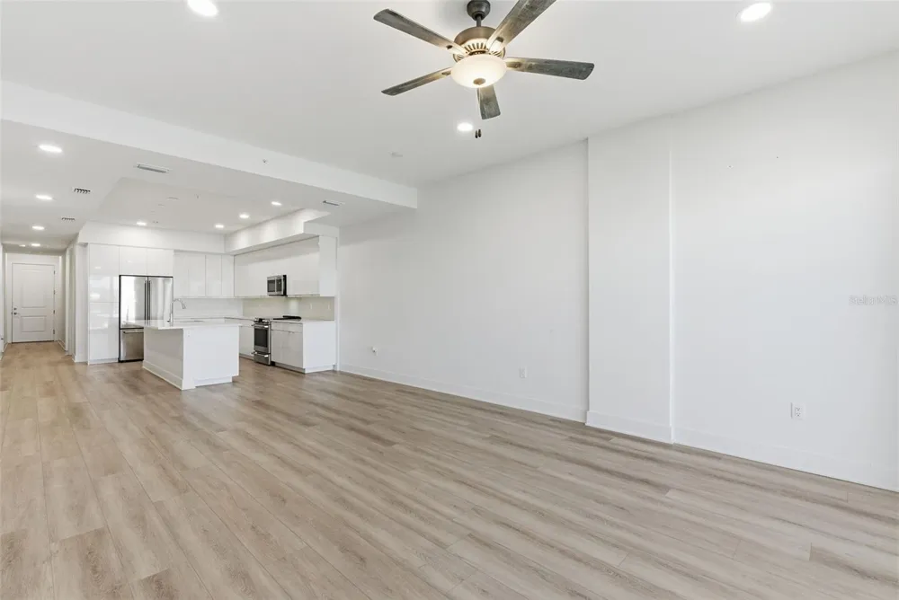 400 150TH AVENUE #205 Madeira Beach, FL 33708