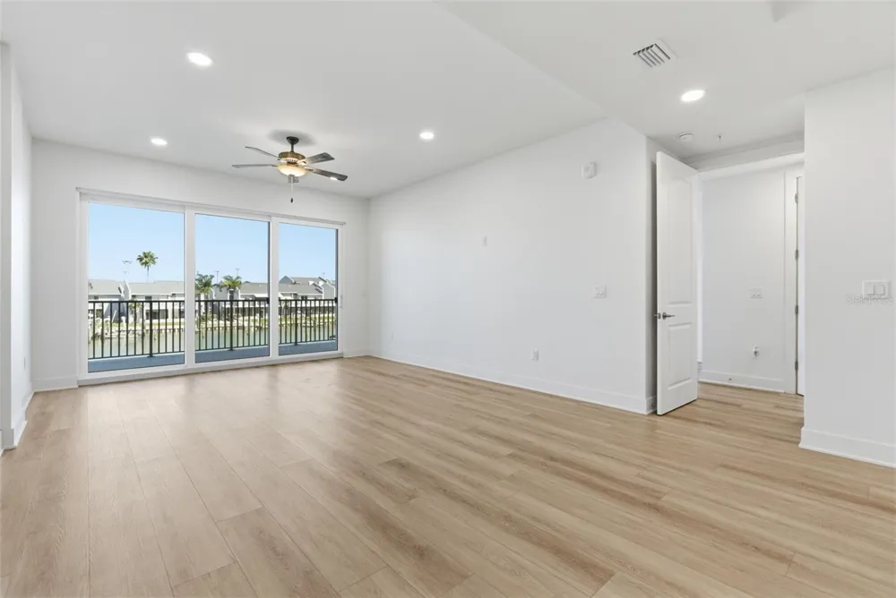 400 150TH AVENUE #205 Madeira Beach, FL 33708