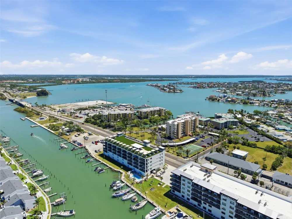 400 150TH AVENUE #205 Madeira Beach, FL 33708