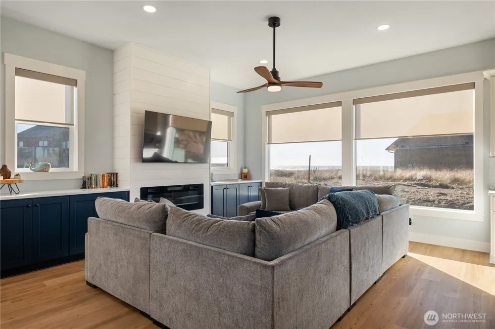 1288 Cohasset Crest Westport, WA 98595