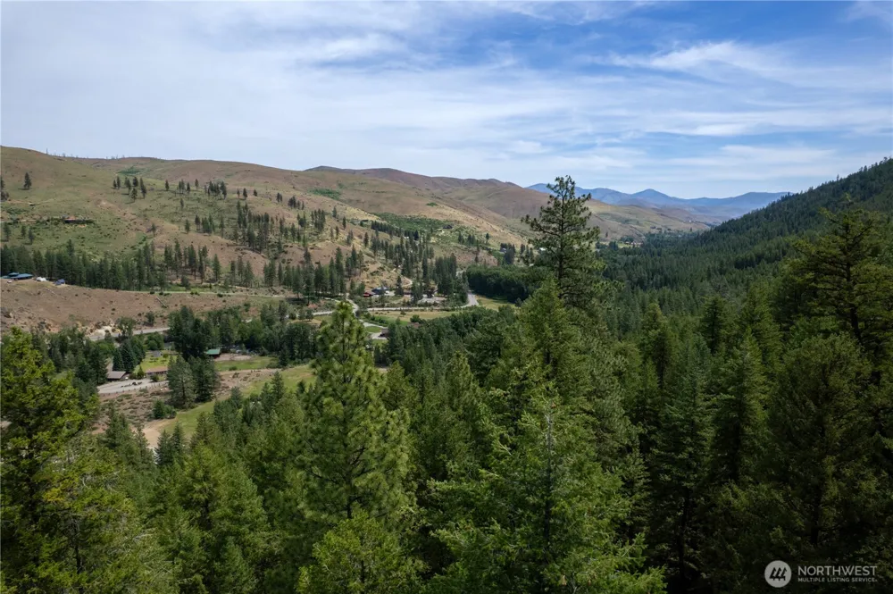 7 Howerton Road Twisp, WA 98856