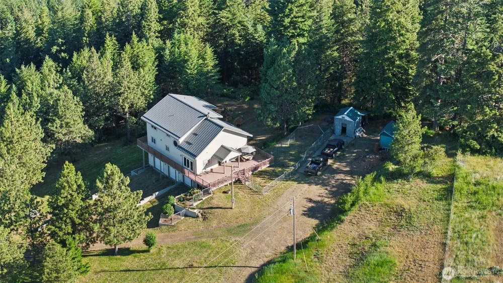 6379 Lewis Peak Road Waitsburg, WA 99361