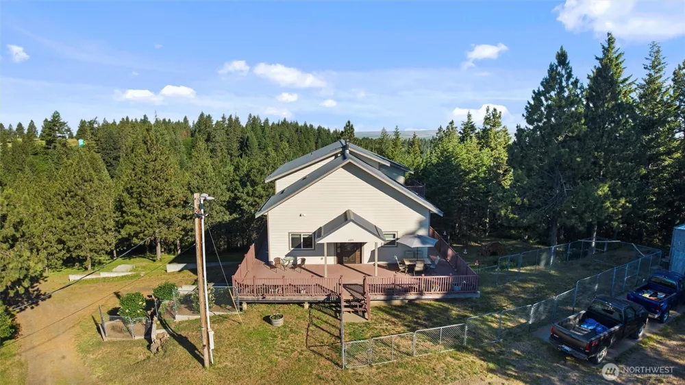 6379 Lewis Peak Road Waitsburg, WA 99361