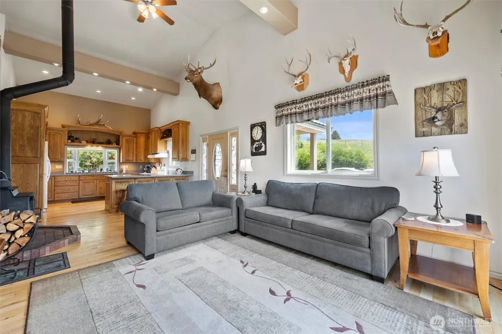 6379 Lewis Peak Road Waitsburg, WA 99361