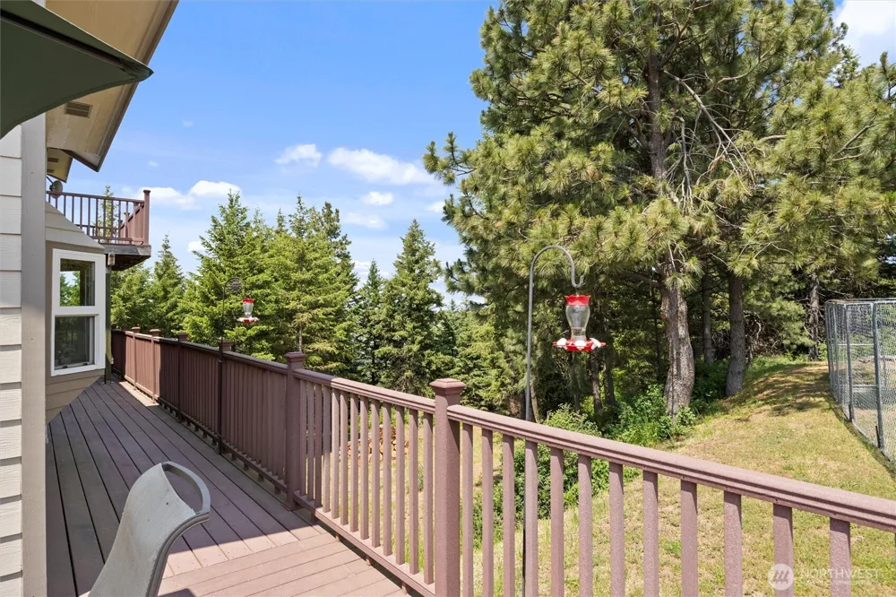 6379 Lewis Peak Road Waitsburg, WA 99361