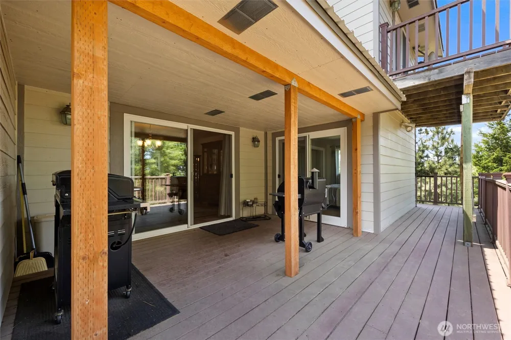 6379 Lewis Peak Road Waitsburg, WA 99361