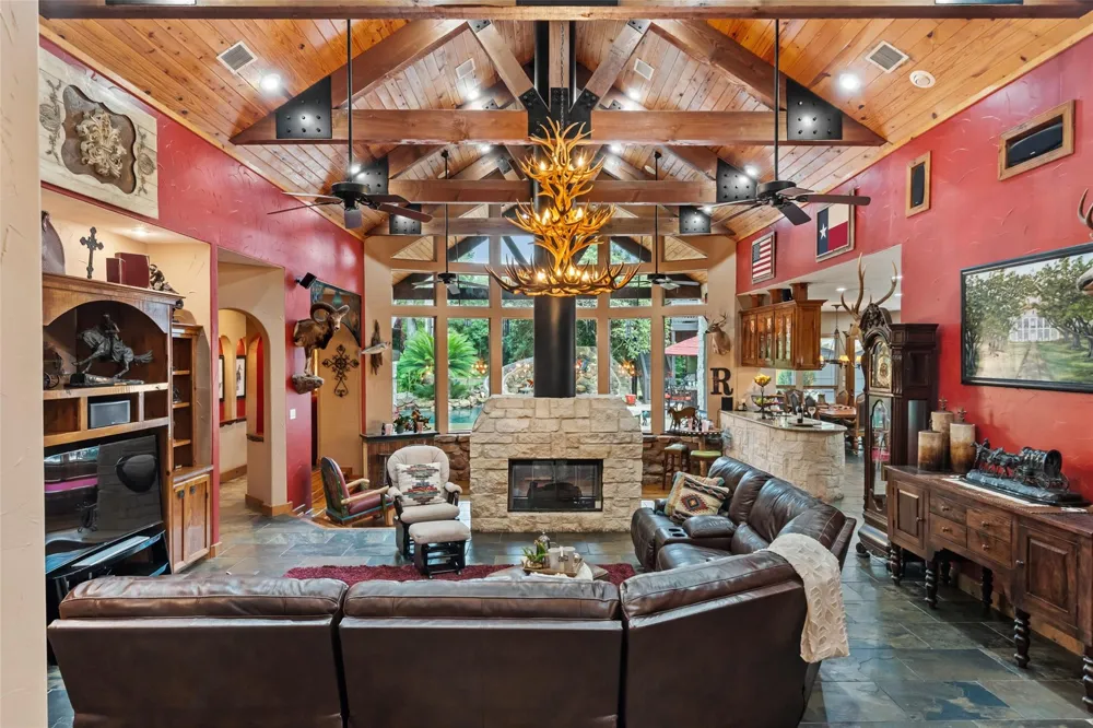 15629 Knotty Oaks Trail Magnolia, TX 77355