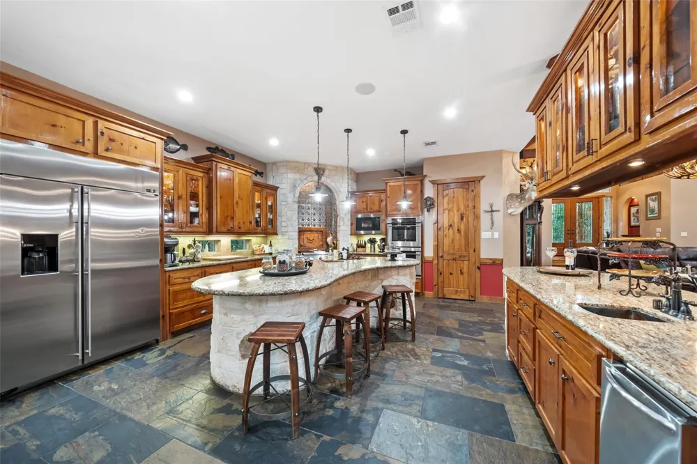 15629 Knotty Oaks Trail Magnolia, TX 77355