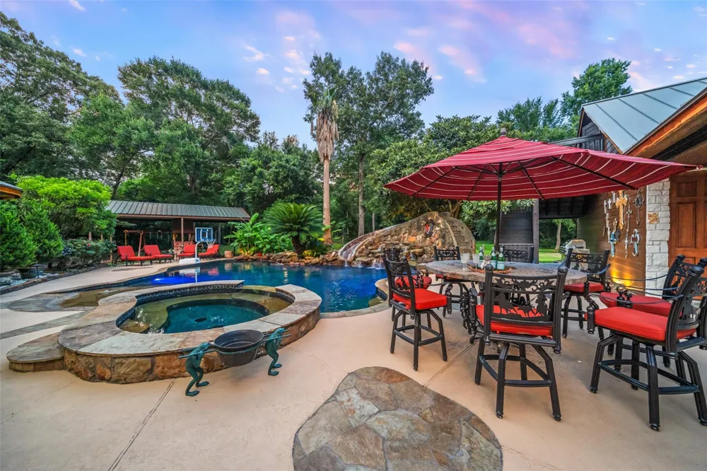 15629 Knotty Oaks Trail Magnolia, TX 77355