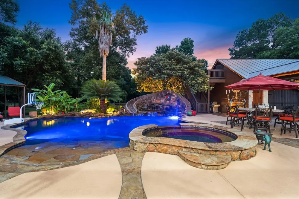 15629 Knotty Oaks Trail Magnolia, TX 77355
