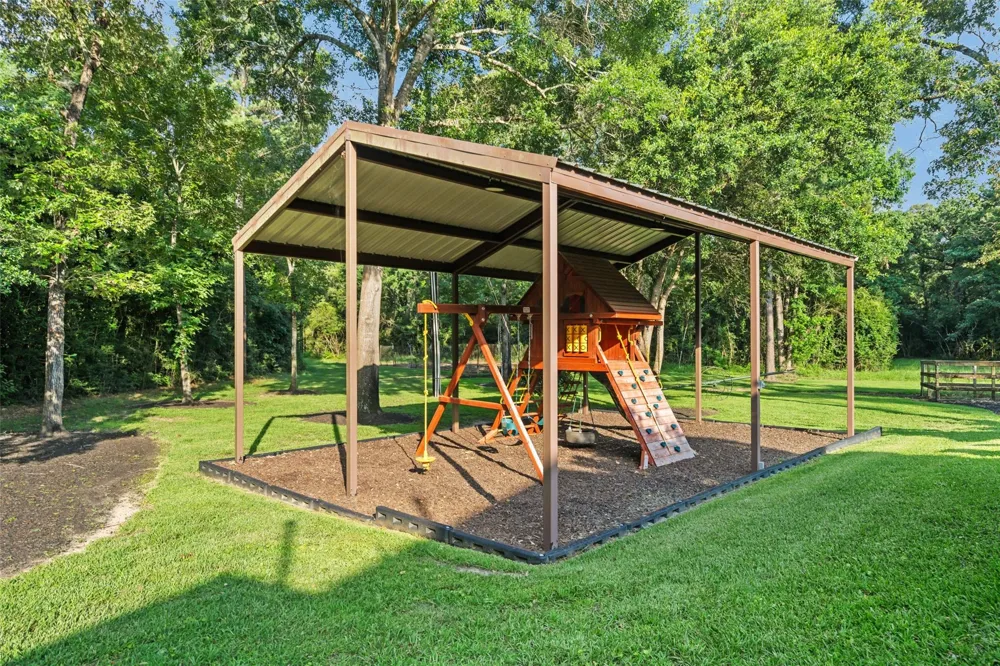 15629 Knotty Oaks Trail Magnolia, TX 77355