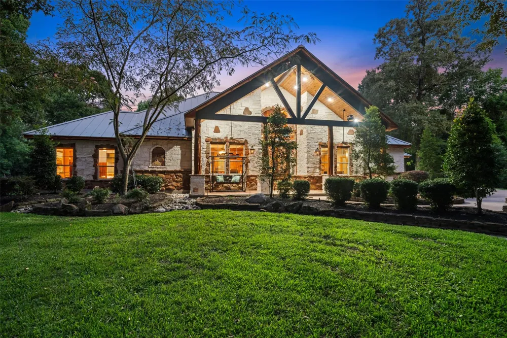 15629 Knotty Oaks Trail Magnolia, TX 77355