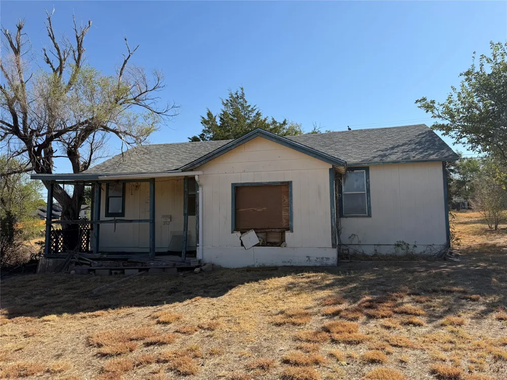 612 Hazel Street Pampa, TX 79065