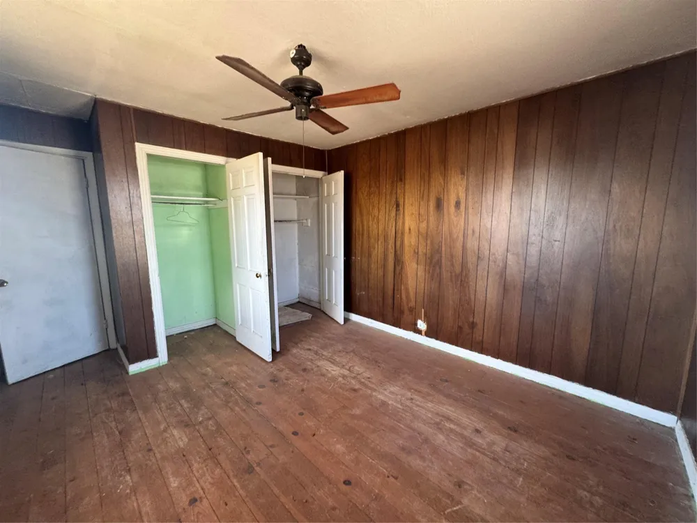 1709 E 2nd Street Petersburg, TX 79250