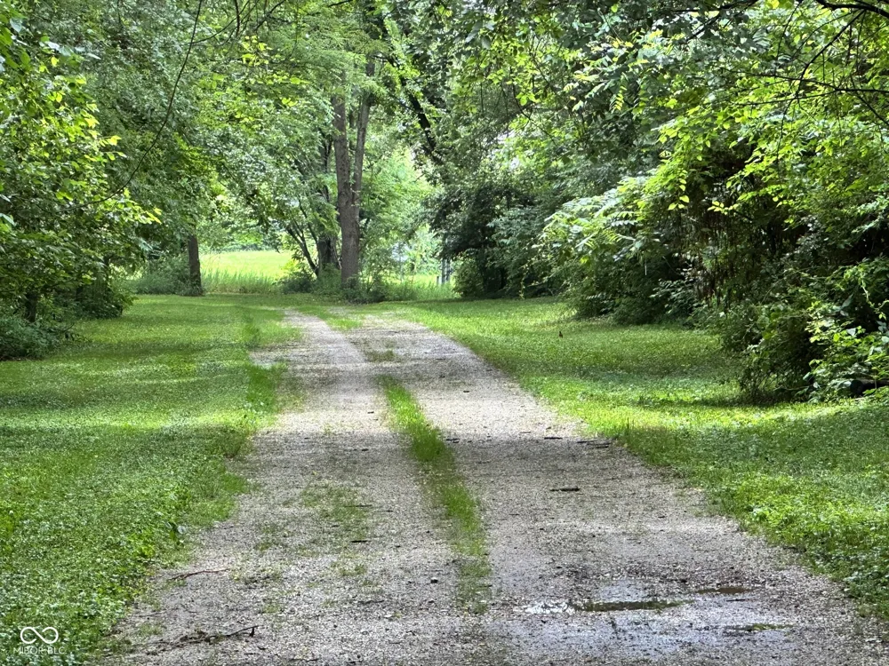 7811 County Road 500 E Pittsboro, IN 46167