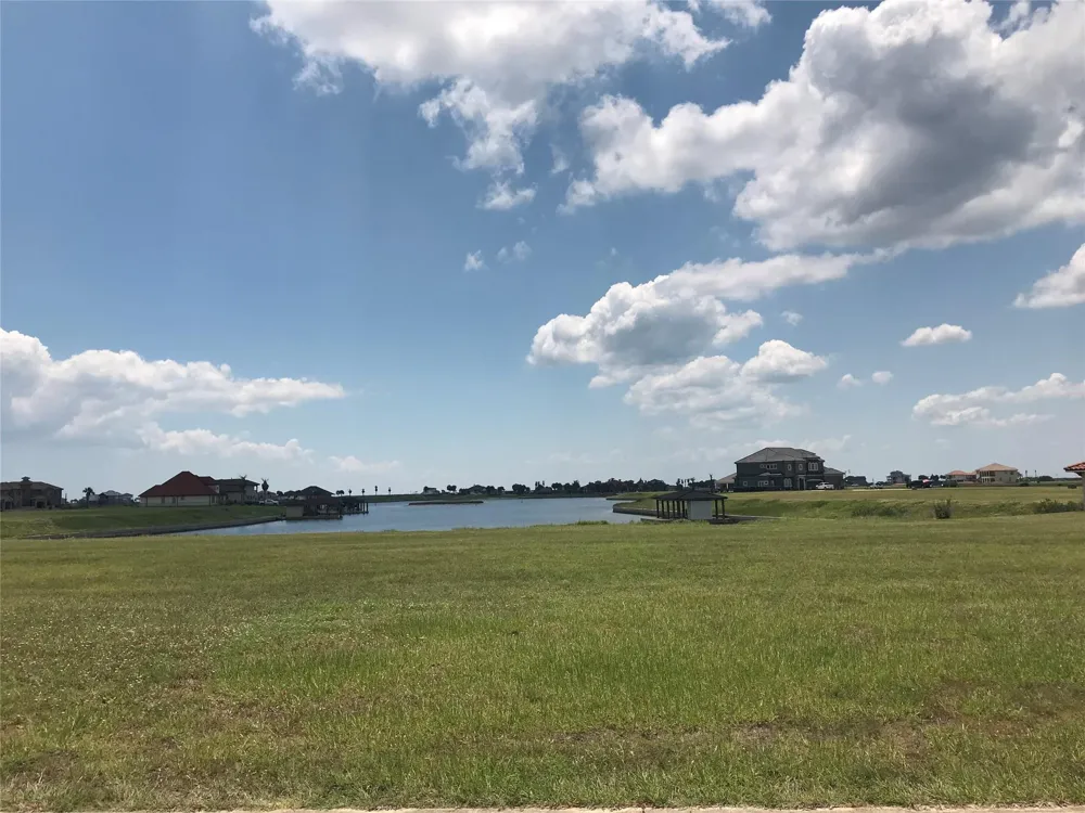 E Lago Loop Road Port O Connor, TX 77982