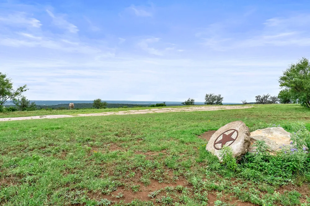 101 Starhorn Road Marble Falls, TX 78654