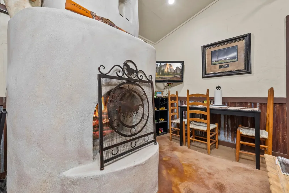 101 Starhorn Road Marble Falls, TX 78654
