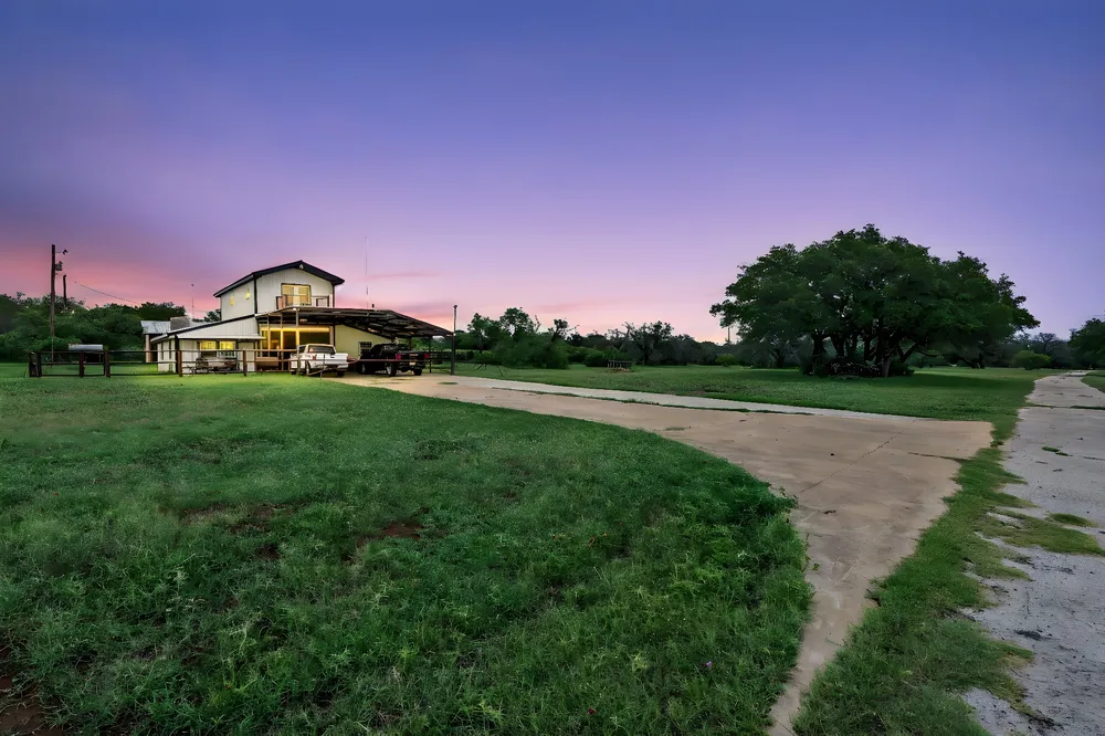 101 Starhorn Road Marble Falls, TX 78654