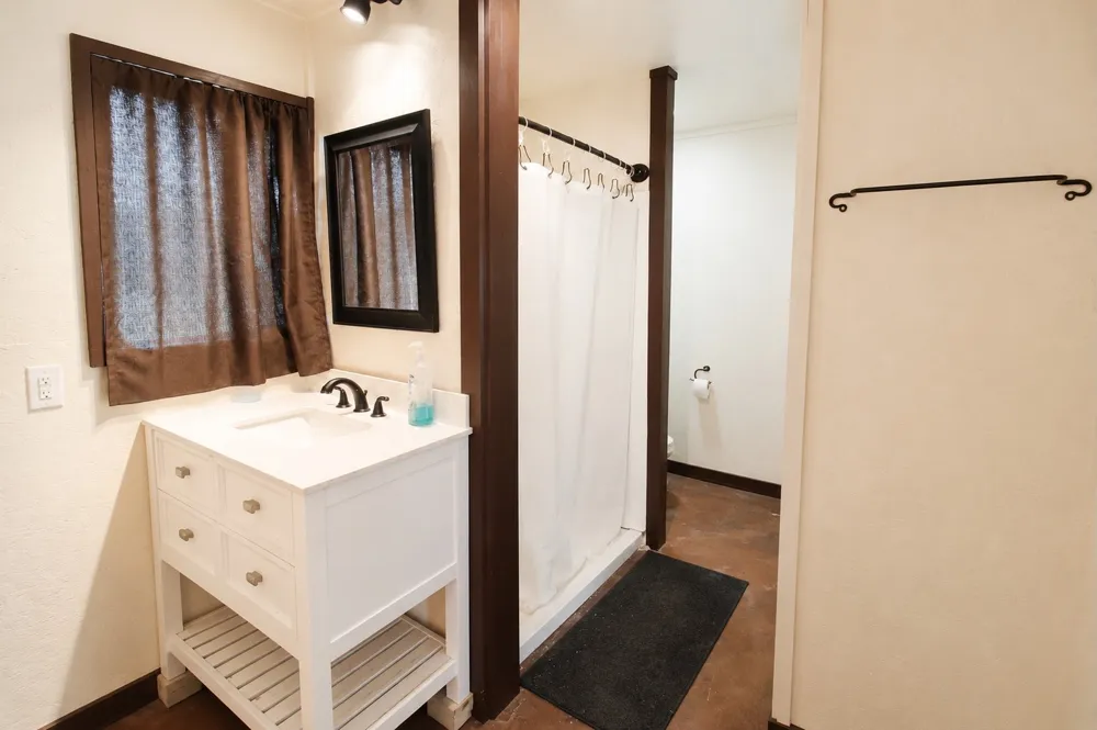 101 Starhorn Road Marble Falls, TX 78654