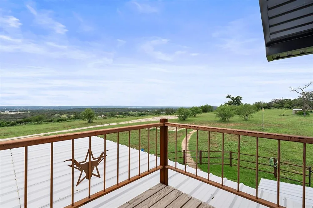 101 Starhorn Road Marble Falls, TX 78654