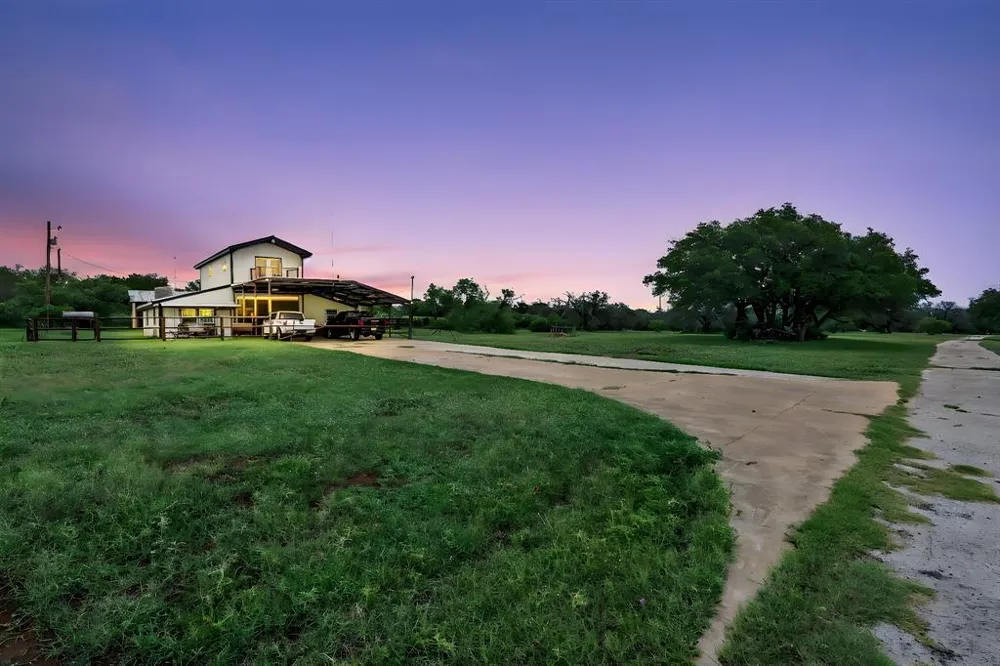 101 Starhorn Road Marble Falls, TX 78654