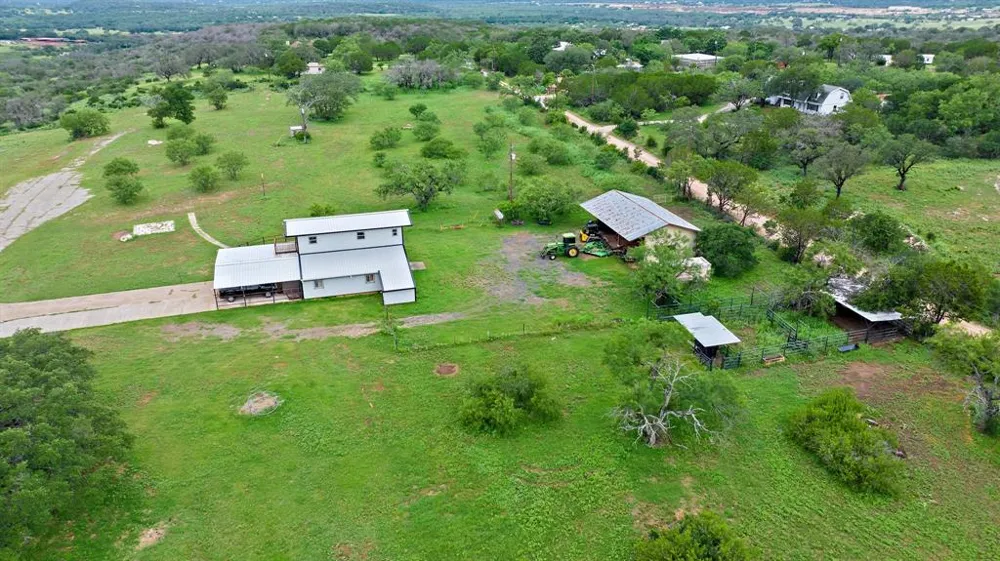 101 Starhorn Road Marble Falls, TX 78654