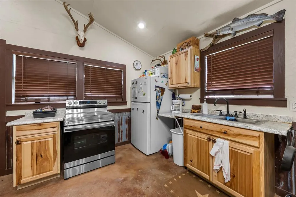 101 Starhorn Road Marble Falls, TX 78654