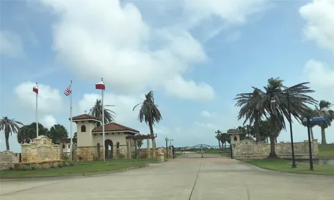 Bueno Vista Crt Court