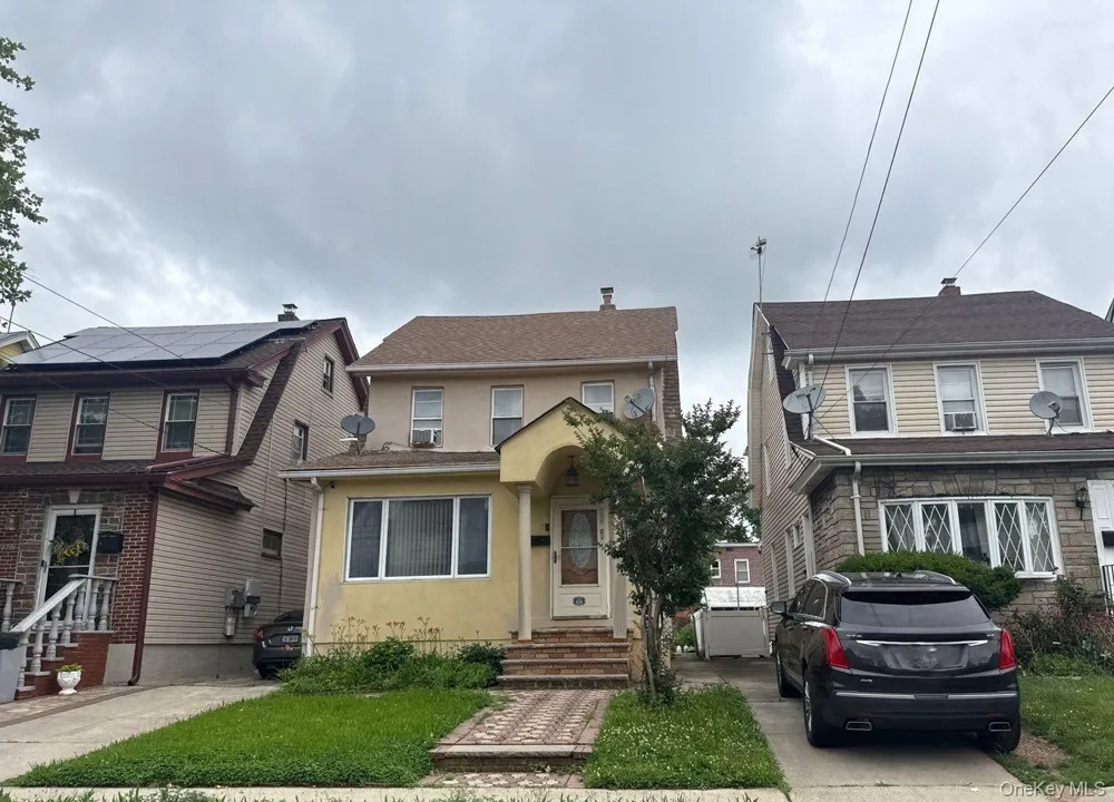 225-09 107th Avenue Queens Village, NY 11429