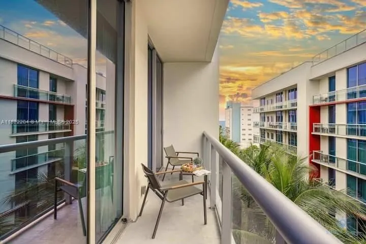 777 Ocean Dr #N521 Hollywood, FL 33019