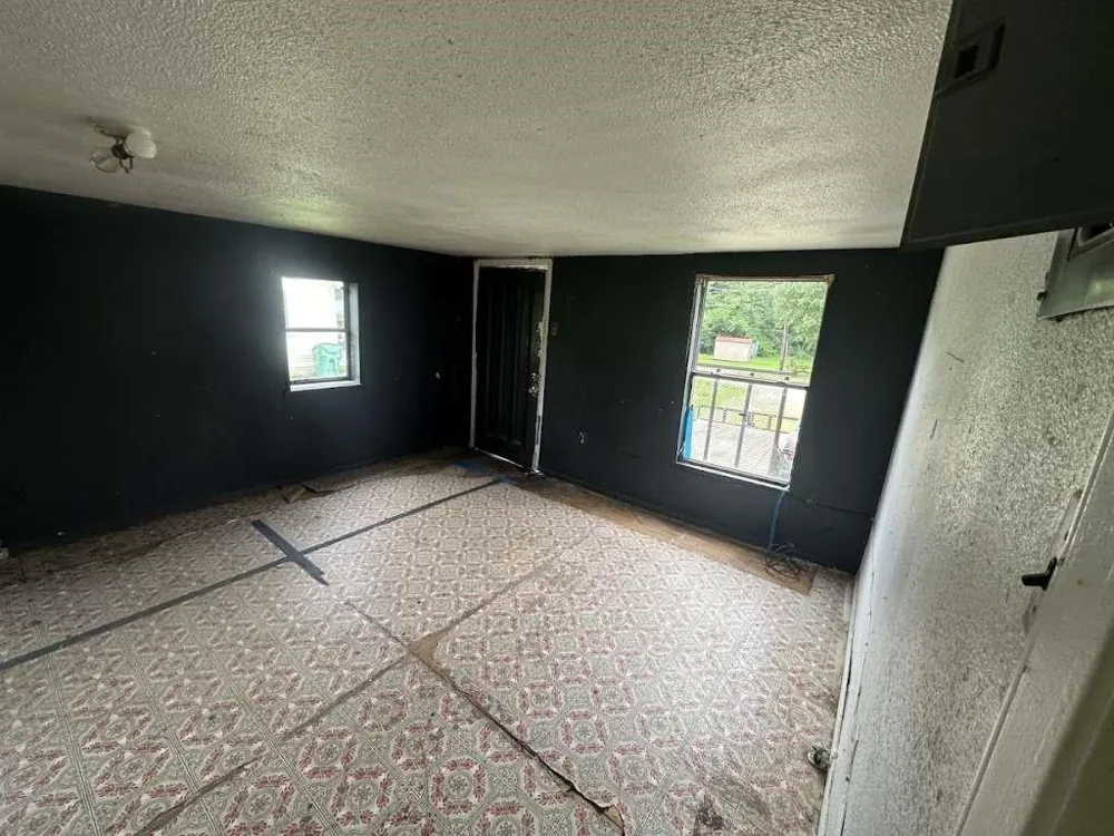 801 Clark Street Fairfield, TX 75840