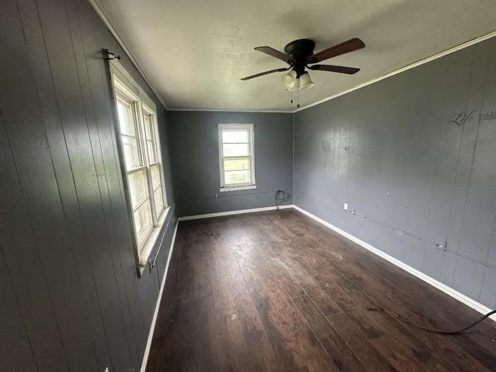 801 Clark Street Fairfield, TX 75840