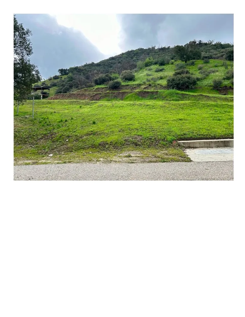 8600 DAY Sunland, CA 91040
