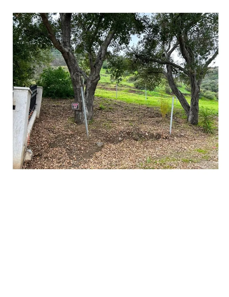 8600 DAY Sunland, CA 91040