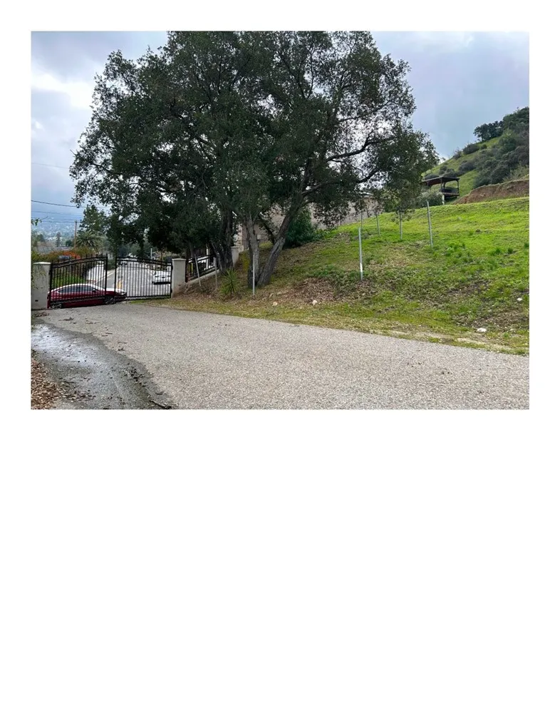8600 DAY Sunland, CA 91040