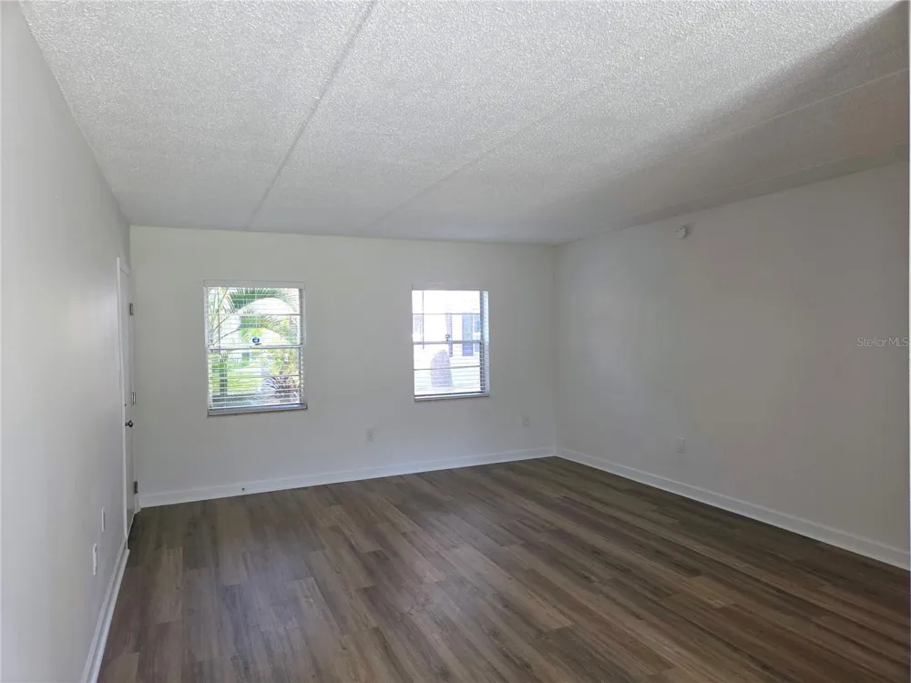 6925-A AVENUE DES PALAIS #1A South Pasadena, FL 33707