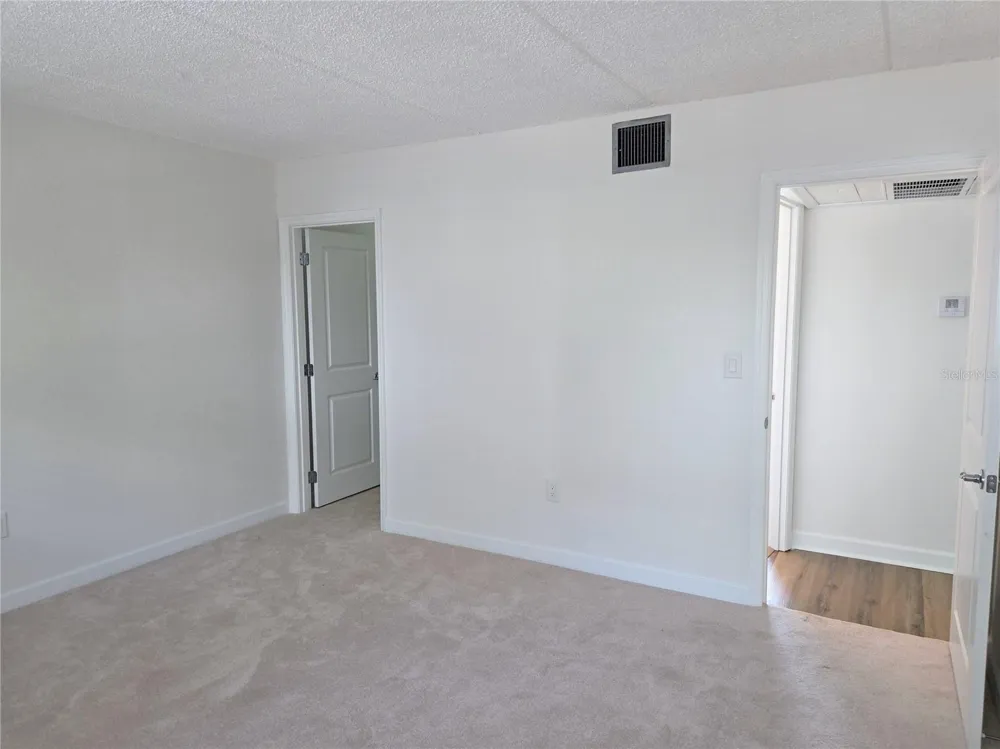 6925-A AVENUE DES PALAIS #1A South Pasadena, FL 33707