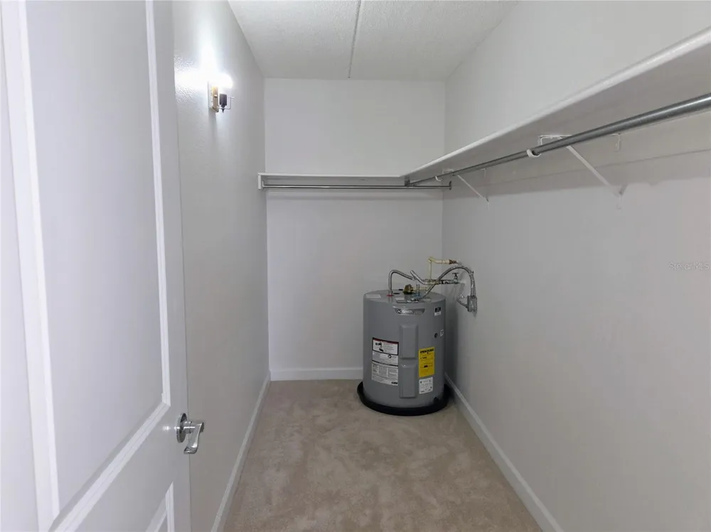 6925-A AVENUE DES PALAIS #1A South Pasadena, FL 33707