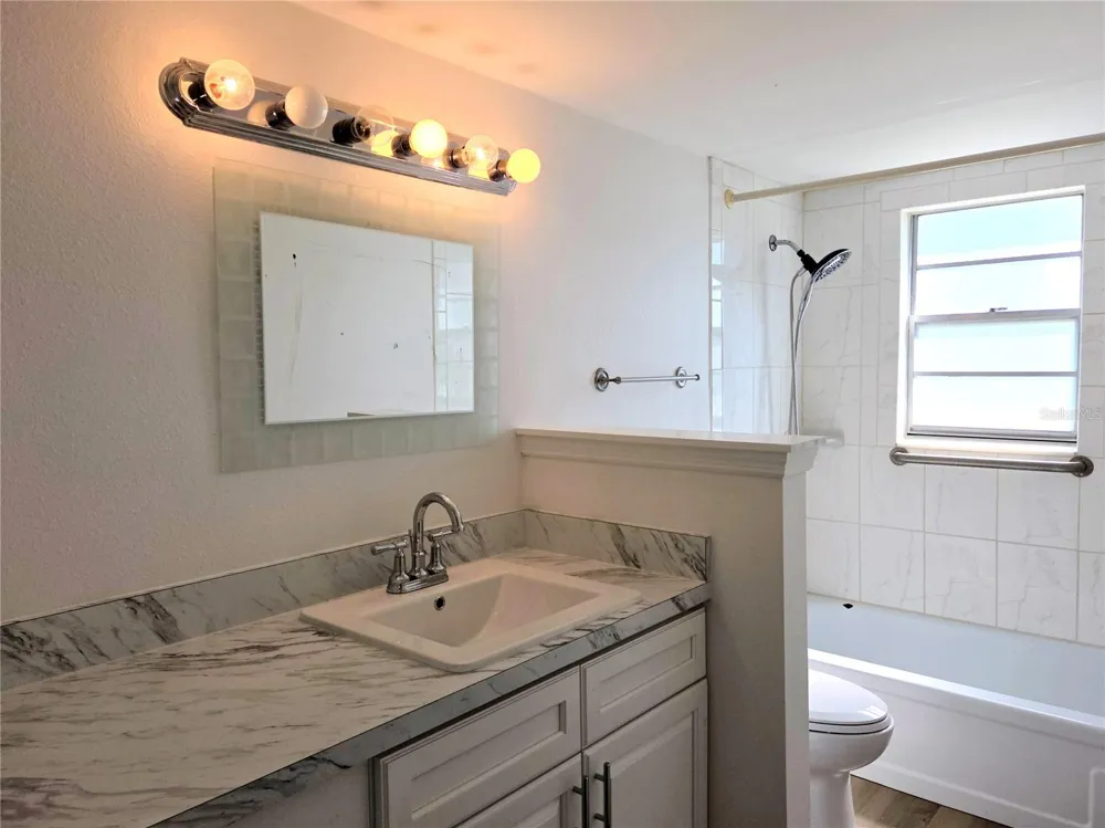 6925-A AVENUE DES PALAIS #1A South Pasadena, FL 33707