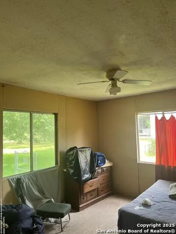 168 WATER ST Pipe Creek, TX 78063