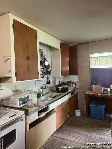 168 WATER ST Pipe Creek, TX 78063