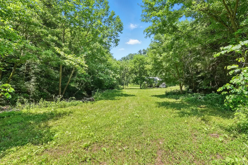 4006 Stones River Rd Woodbury, TN 37190