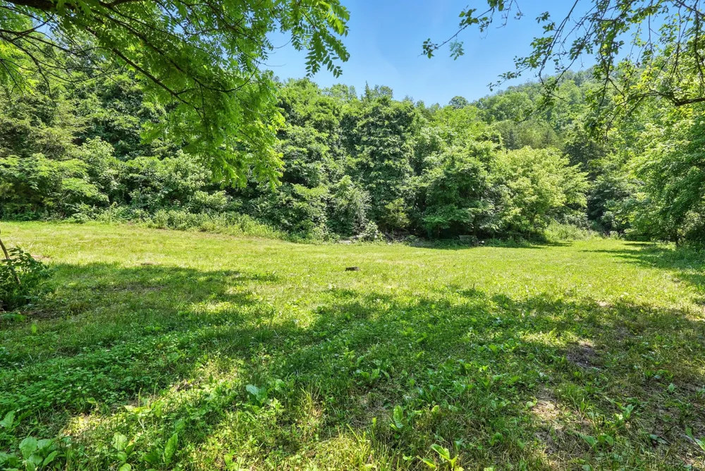 4006 Stones River Rd Woodbury, TN 37190