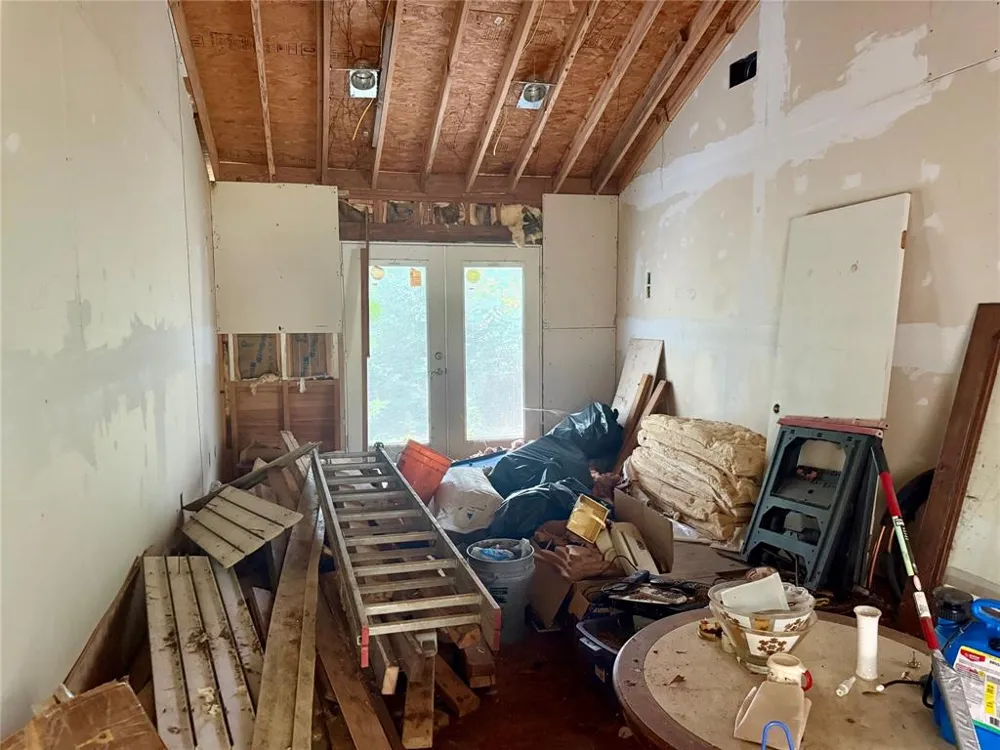 275 Lakeview Drive Doyline, LA 71023